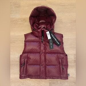 NWT Aritzia The Super Puff Vest Size XS